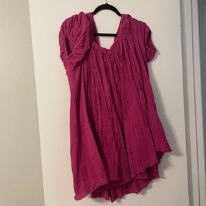 Free people flowy dress with cross bows in the back size small. Worn 5 times
